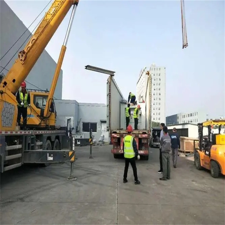 公安如何找到附近的吊车救援服务