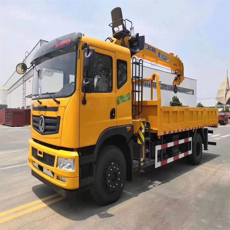 公安附近找一辆随车吊出租